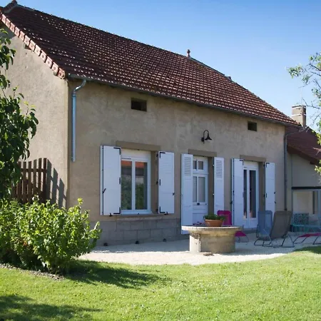 Grand Familial A La Campagne Avec Jardin Et Veranda, Pres De Vichy Et Moulins - Fr-1-489-256 Holiday home *