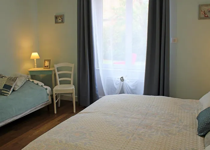 Champetre Familial Avec Jardin A - Fr-1-489-256 Cindre